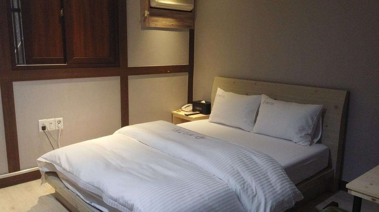 ซูบิซเทล Motel โพฮัง ภายนอก รูปภาพ